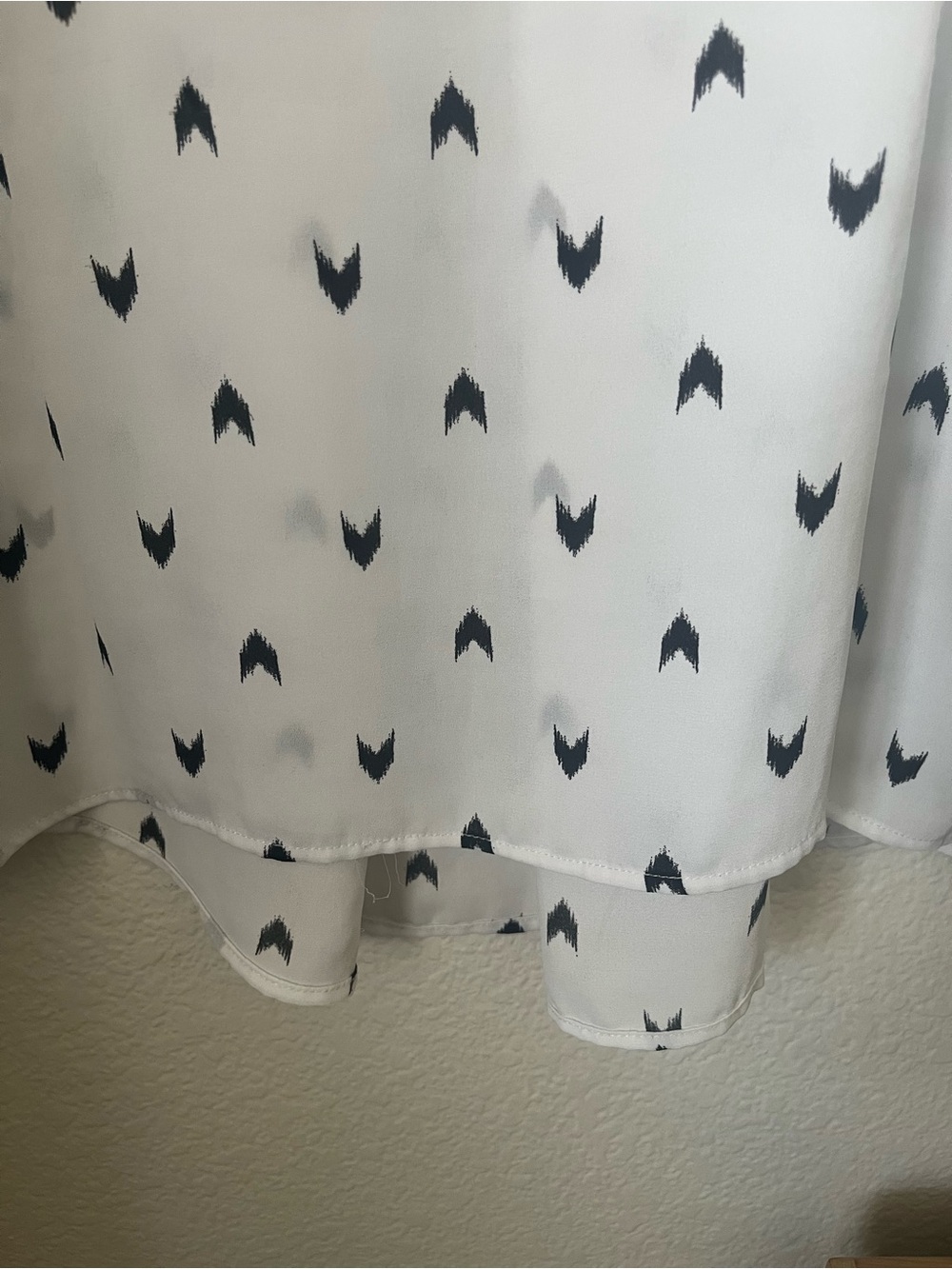 torrid White Blouse with Black Heart Print - Picture 5 of 8